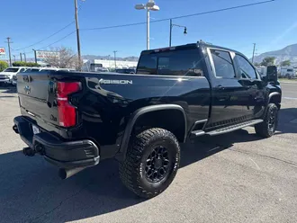 2025 Chevrolet Silverado 2500HD photo 6