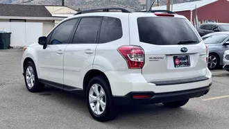 2015 Subaru Forester photo 7
