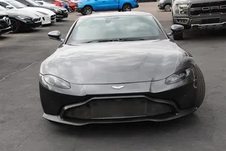 2019 ASTON MARTIN VANTAGE photo 3