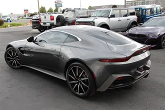 2019 ASTON MARTIN VANTAGE photo 7
