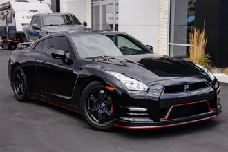 2015 NISSAN GT-R photo 3