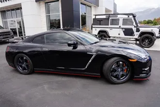2015 NISSAN GT-R photo 5