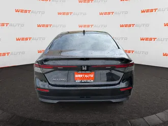 2023 Honda Accord photo 4