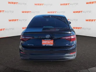 2023 Volkswagen Jetta photo 4