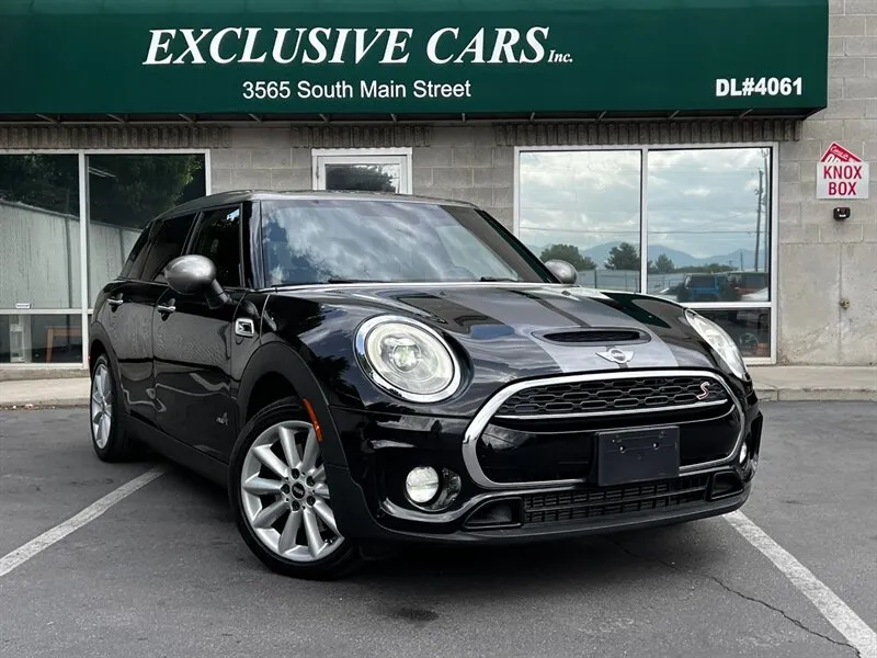 2017 MINI Clubman Cooper S ALL4 Cooper S ALL4