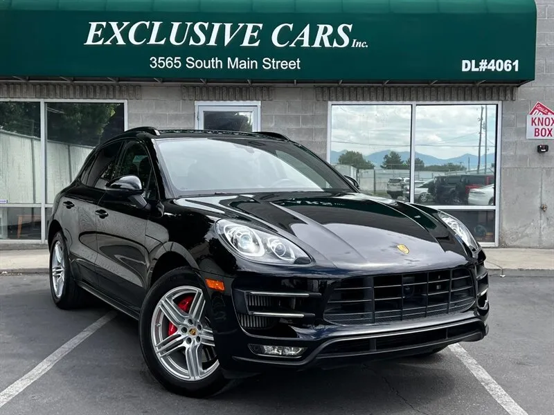 2017 Porsche Macan Turbo Turbo
