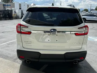 2025 Subaru Ascent Premium 7-Passenger photo 6