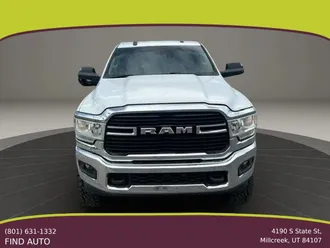 2019 Ram 2500 Crew Cab photo 4