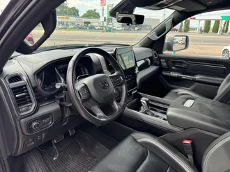 2025 Ram 1500 photo 6