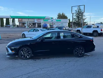 2025 Hyundai Sonata photo 5
