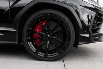 2021 Lamborghini Urus photo 7