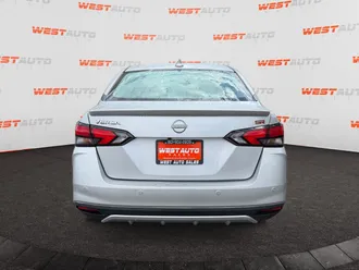 2025 Nissan Versa photo 4