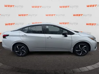 2025 Nissan Versa photo 6