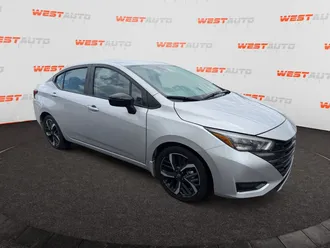 2025 Nissan Versa photo 7