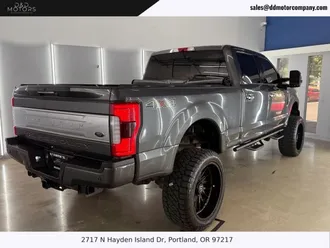 2019 Ford F250 Super Duty Crew Cab photo 7