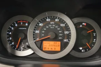 2008 Toyota RAV4 photo 2