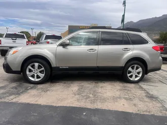 2014 Subaru Outback photo 2
