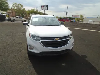 2019 Chevrolet Equinox photo 2