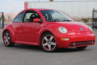 2001 Volkswagen New Beetle photo 2