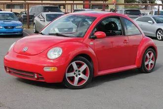 2001 Volkswagen New Beetle photo 4