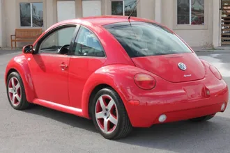 2001 Volkswagen New Beetle photo 6