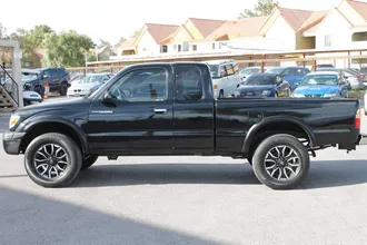 2000 Toyota Tacoma photo 5