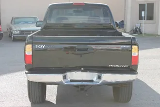 2000 Toyota Tacoma photo 7