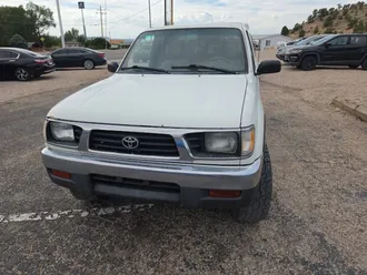 1997 Toyota Tacoma photo 2