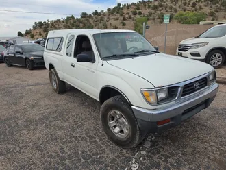1997 Toyota Tacoma photo 3