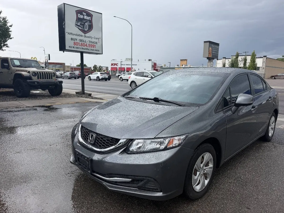 2013 Honda Civic LX 4dr Sedan 5A