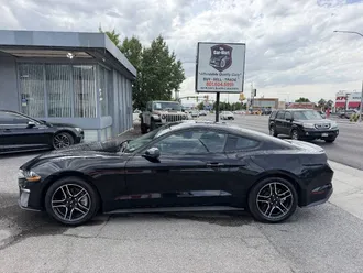 2018 Ford Mustang photo 2