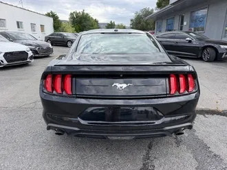 2018 Ford Mustang photo 4