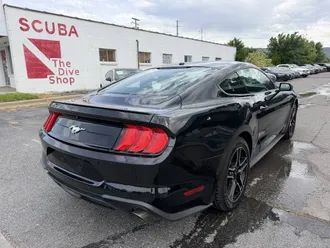 2018 Ford Mustang photo 5