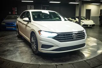 2019 VOLKSWAGEN JETTA photo 5