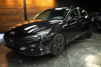 2022 HYUNDAI ELANTRA photo 2