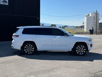 2024 Jeep Grand Cherokee L photo 3