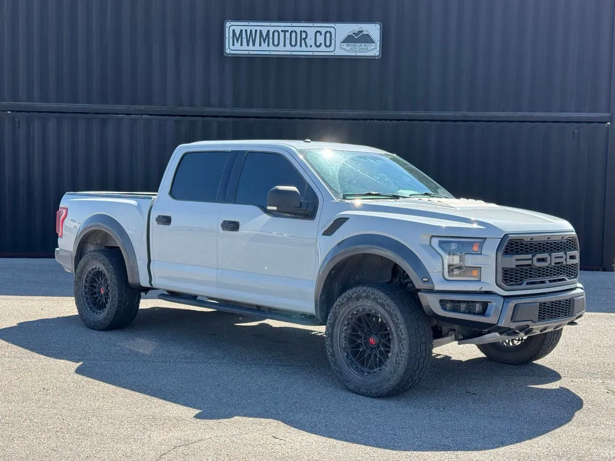 2017 Ford F-150 Raptor
