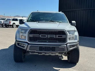 2017 Ford F-150 photo 2
