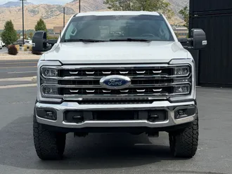 2025 Ford F-350SD photo 2