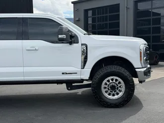 2025 Ford F-350SD photo 3