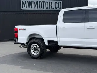 2025 Ford F-350SD photo 4