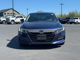 2019 Honda Accord photo 2