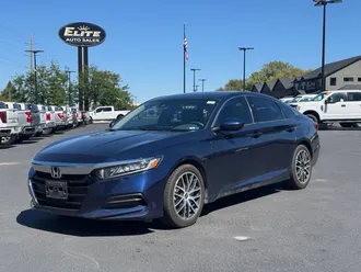 2019 Honda Accord photo 3