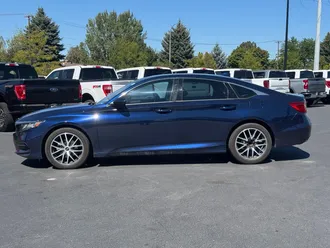 2019 Honda Accord photo 4