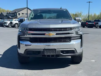 2020 Chevrolet Silverado 1500 photo 2