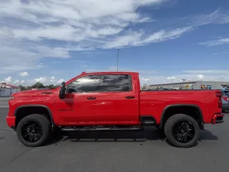 2024 Chevrolet Silverado 2500HD photo 4