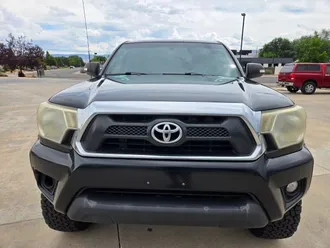 2015 Toyota Tacoma Double Cab photo 3