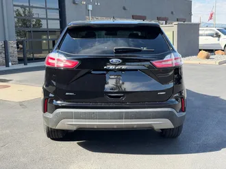 2022 Ford Edge photo 4