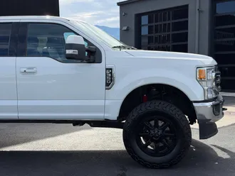 2021 Ford F-350SD photo 3