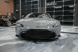 2023 Aston Martin Vantage photo 3